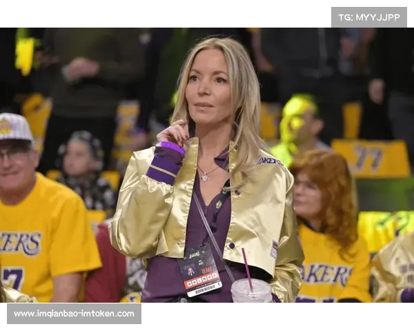 湖人队估值突破百亿大关 NBA球队资本化步伐加速 湖人队估值突破百亿大关 NBA球队资本化步伐加速
